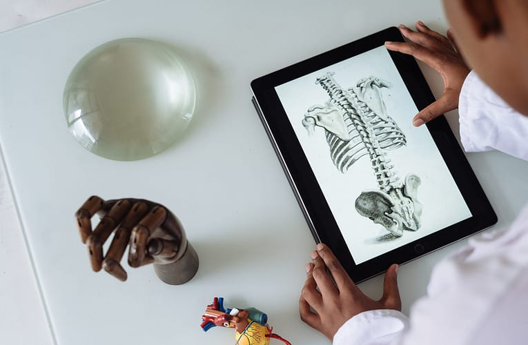 நானோ பொருள் வளர்ச்சியில் ஆன்லைன் நூலகம்