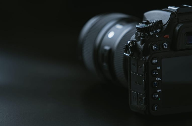 நிரல் நெறிமுறையின் துகள்-கண்காணிப்பு திறனைப் பயன்படுத்துதல்