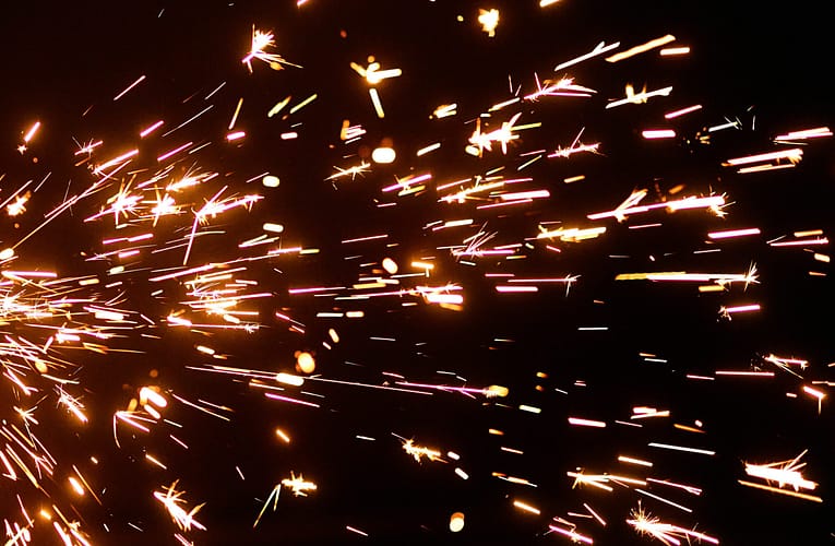 ஆற்றல் திறன் கொண்ட துகள் முடுக்கிகளில் தொழில்நுட்ப முன்னேற்றம்