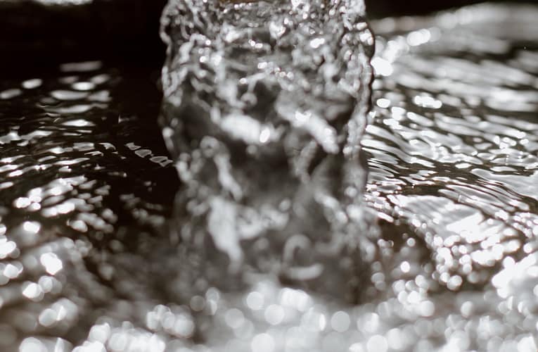 திரவ உலோகங்களில் உள்ள கூறுகள்