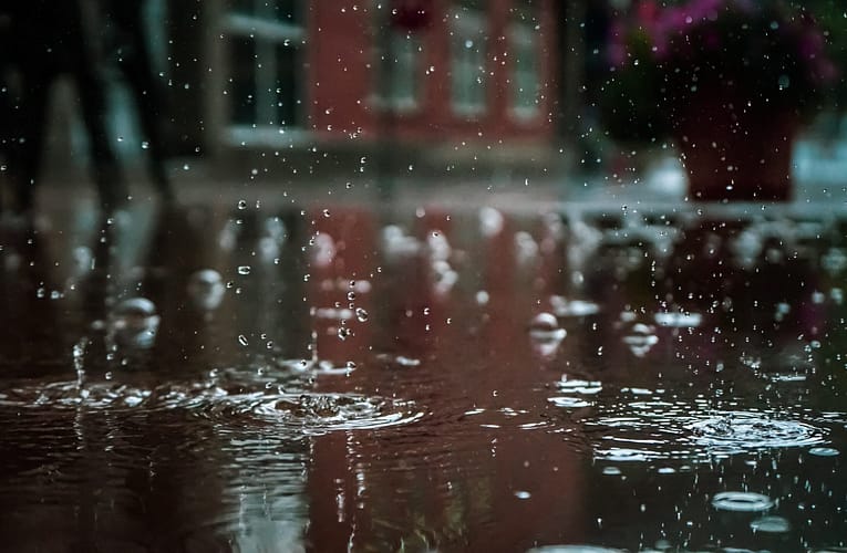 தமிழ்நாட்டில் குடியிருப்பு மழைநீர் சேகரிப்பு முறையின் தழுவல்