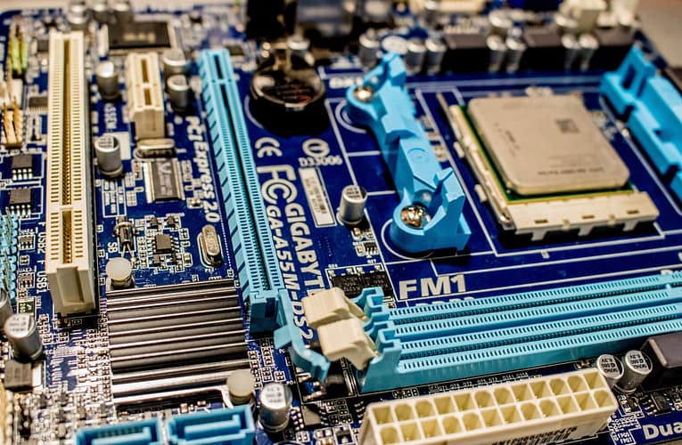 குவாண்டம் கணினிகளுடன் முதன்மை நிலை