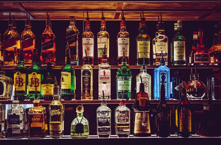 கோவிட் 19’ முடக்குதல் – தமிழ்நாட்டில் டாஸ்மாக் முடிவிற்கான முன்னோட்டமாக இருக்க முடியுமா?