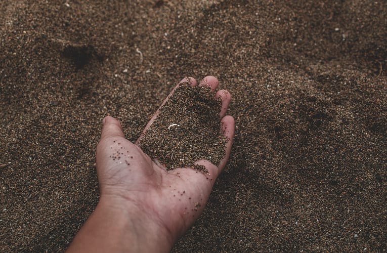 மண் மாசுபாட்டின் காரணிகளை கண்டறிதல்