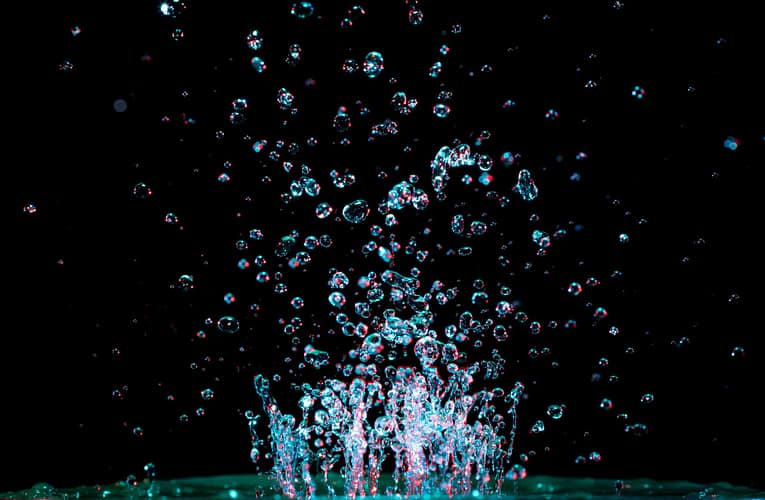 மைக்ரான் மற்றும் நானோ அளவிலான குமிழி இயக்கவியல்