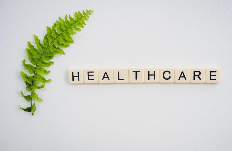 உடல்நிலை துறையில் இணையவழி பொருள்களின் பயன்பாடு