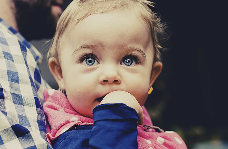 குழந்தை வளர்ச்சிக்கான மாதாந்திர வழிகாட்டி – மாதம் 7