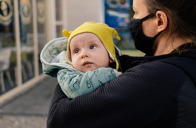 குழந்தை வளர்ச்சிக்கான மாதாந்திர வழிகாட்டி – மாதம் 42