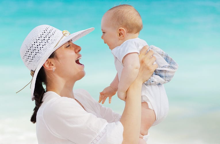 குழந்தை வளர்ச்சிக்கான மாதாந்திர வழிகாட்டி – மாதம் 13