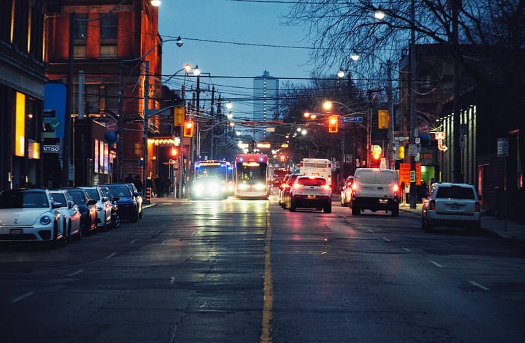 வன்முறைக்கு எதிராக போக்குவரத்து தொழிலாளர்களை சிறந்த முறையில் பாதுகாக்க மத்திய அரசுக்கு டொராண்டோ அழைப்பு விடுத்துள்ளது