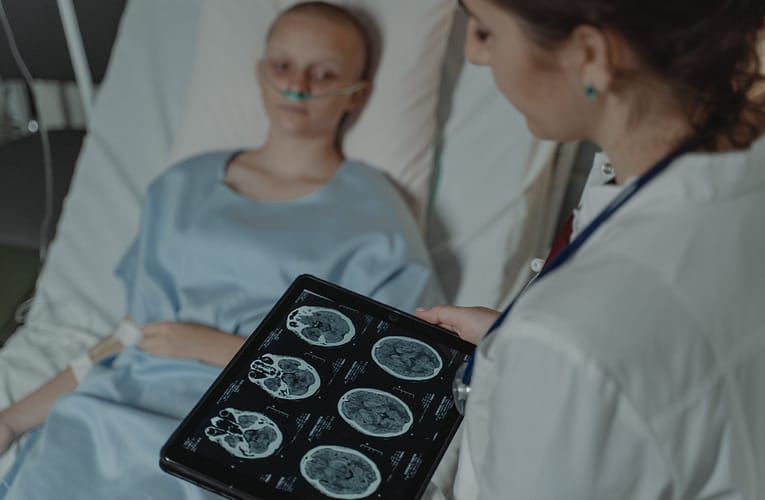 வேறுபடுத்தப்படாத ப்ளோமார்பிக் சர்கோமா (Undifferentiated Pleomorphic Sarcoma)